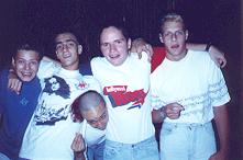 Daniel, Gugu, Beto, Eu e Edu no dia em que passamos no vestibular (fev. 1992)